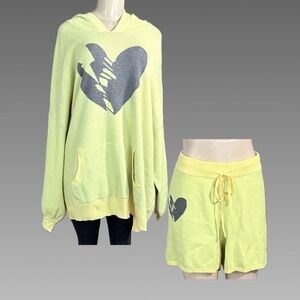 LoveSick 6X Yellow Heart Graphic Knit Long Sleeve Hoodie and Shorts Sweater Set